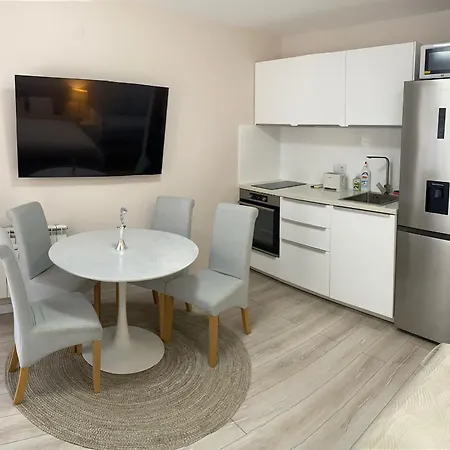 Apartment 4, 4min Walk To Slope At Predela2 *