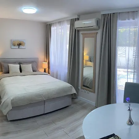 Апартамент 4, 4min Walk To Slope At Predela2